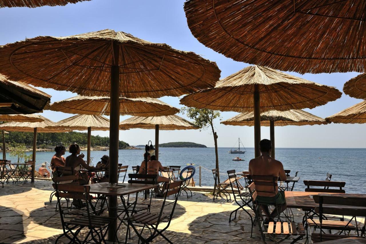 Caravans Bijela Uvala Hotel Poreč Exterior foto
